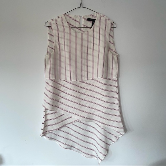 SALE‼️ BCBGMAXAZRIA asymmetrical hi-lo top - Picture 1 of 10